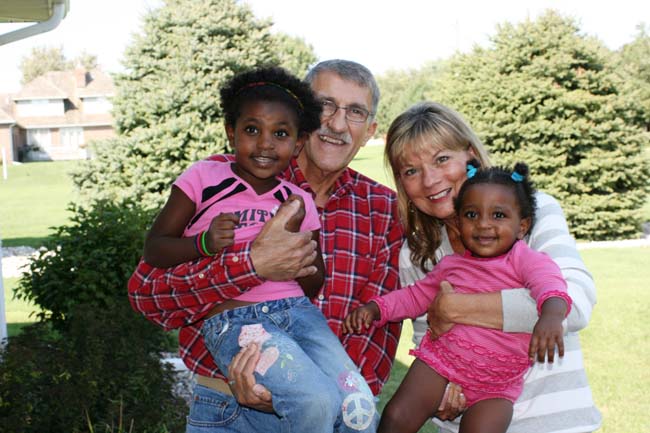 Ron and Lynn right at home